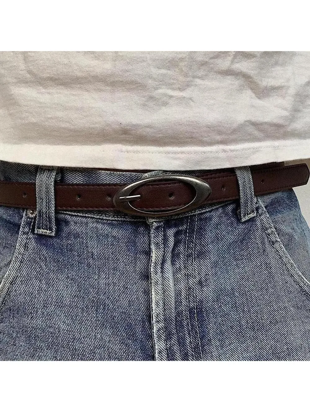 Y2k 2000s Cyber Oval simplistic belt buckle slim brown belt. 40 inches length fi